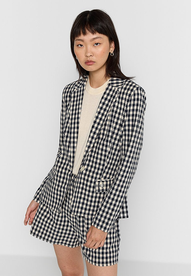 SLIM FIT Media 4