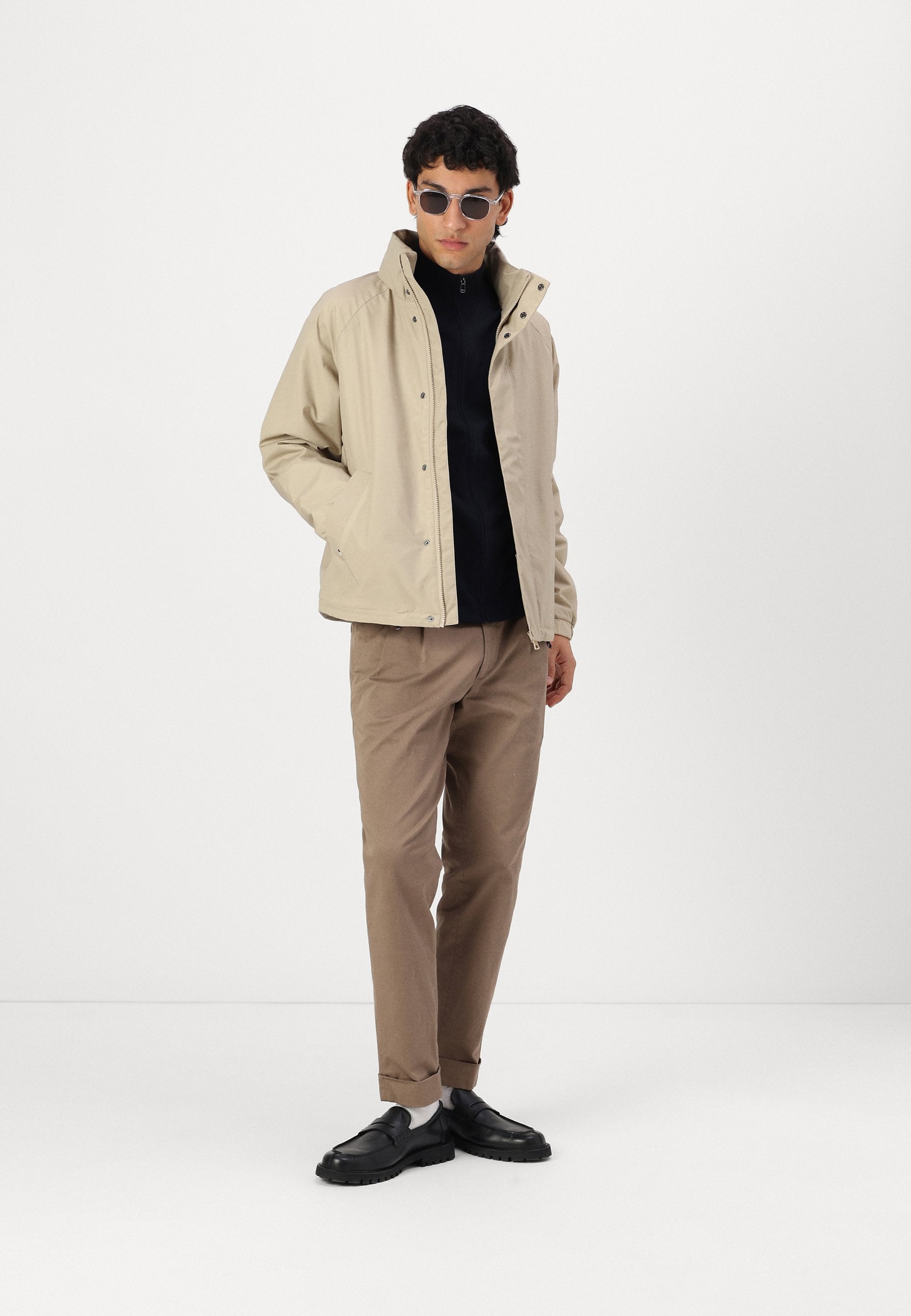 SAIL REGATTA JACKET Media 2