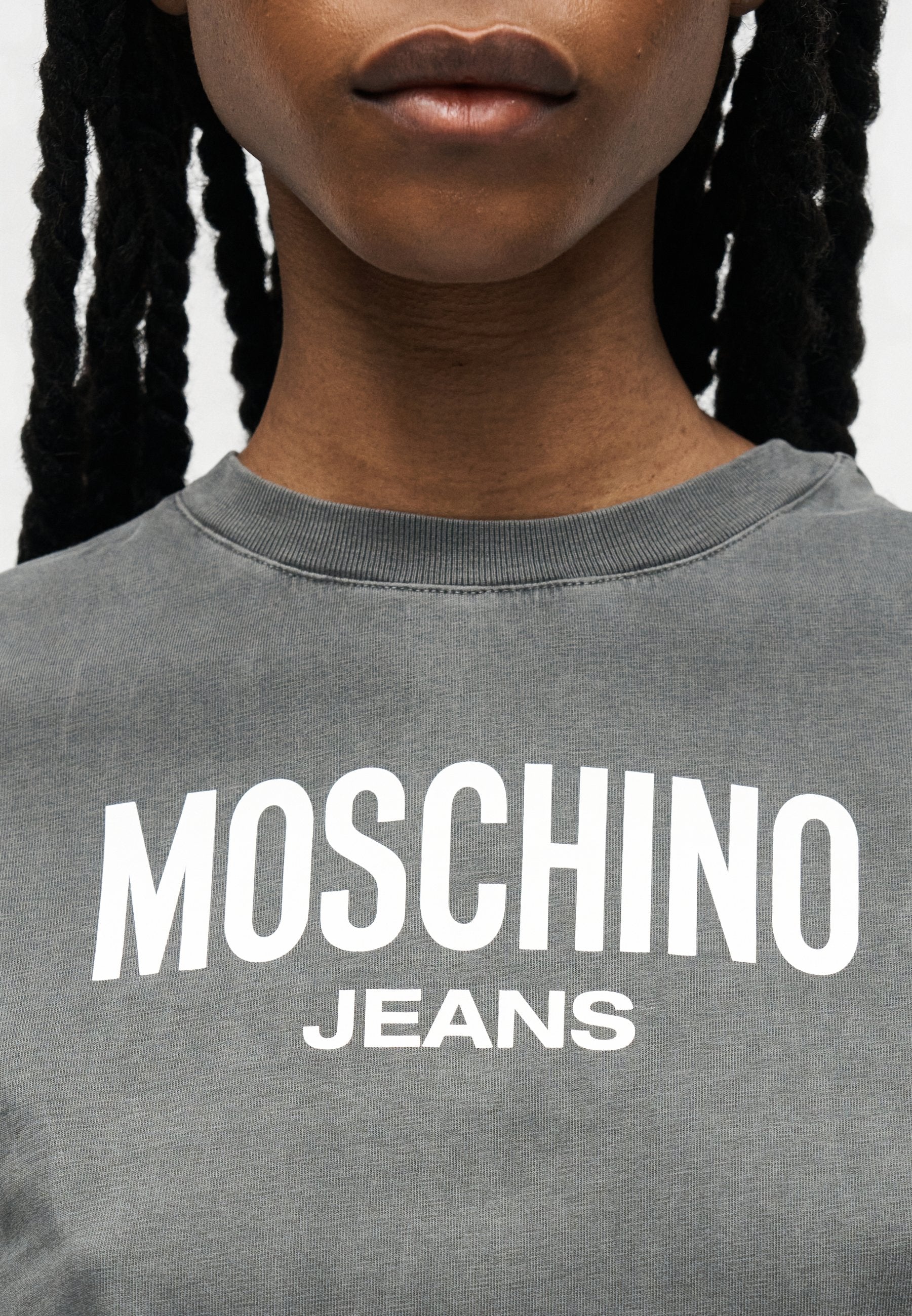 MOSCHINO JEANS