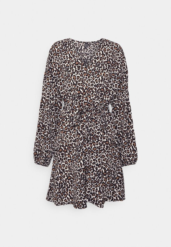 Vero Moda Tall VMNAJA SHORT DRESS