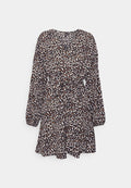 Vero Moda Tall VMNAJA SHORT DRESS
