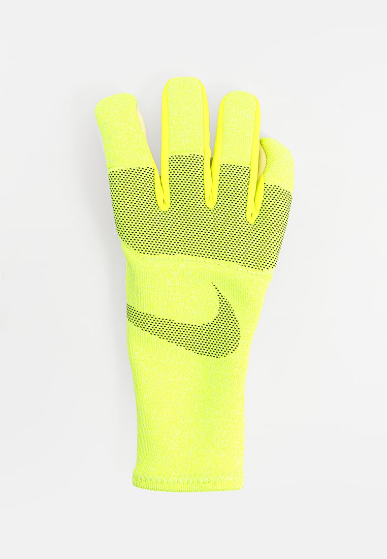 Nike Performance