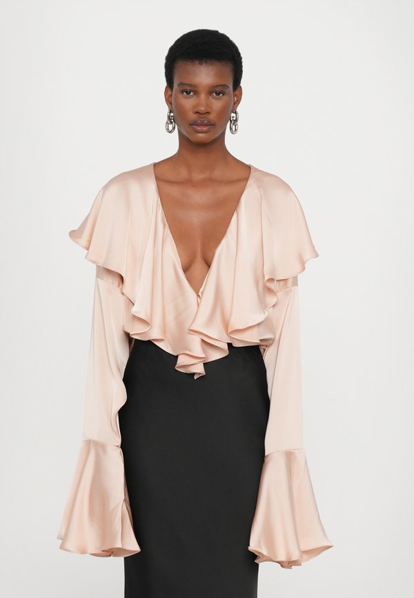 Norma Kamali LONG SLEEVE DEEP V RUFFLE BODYSUIT