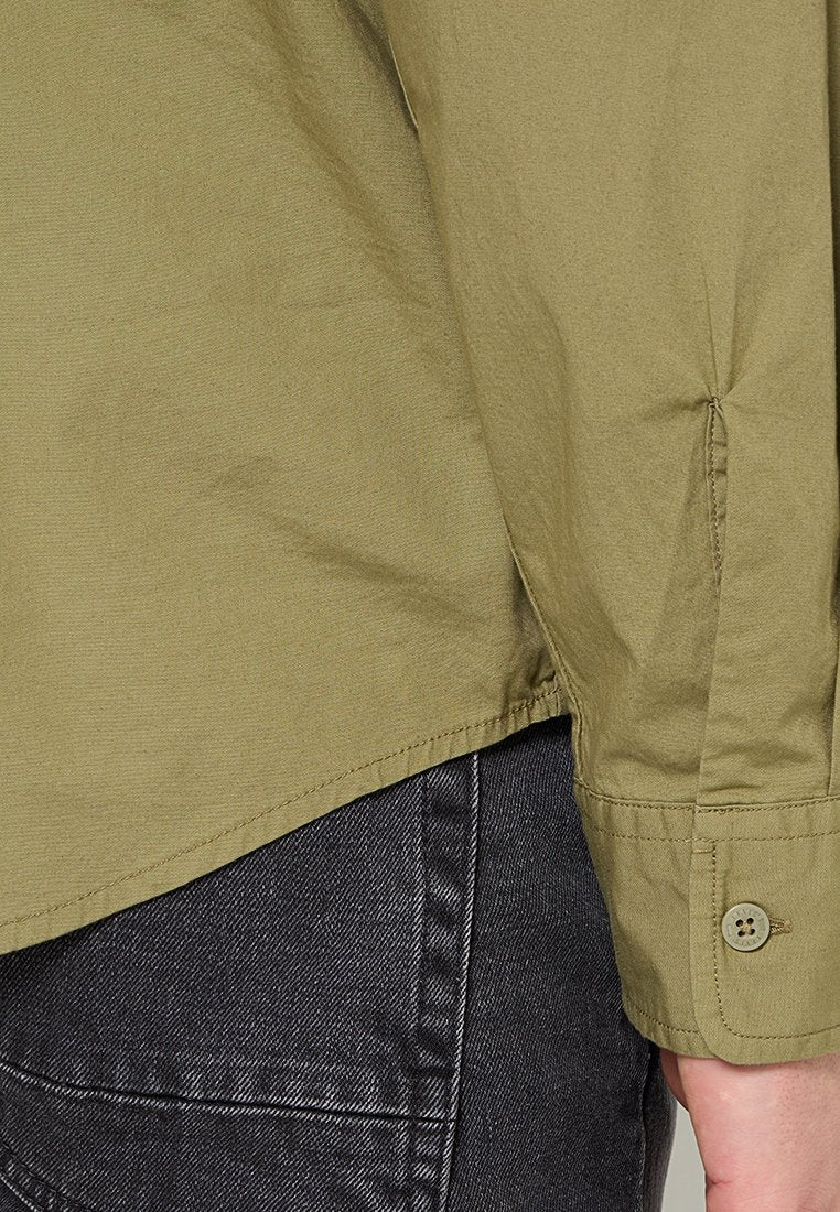 Levi's® REGULAR FIT