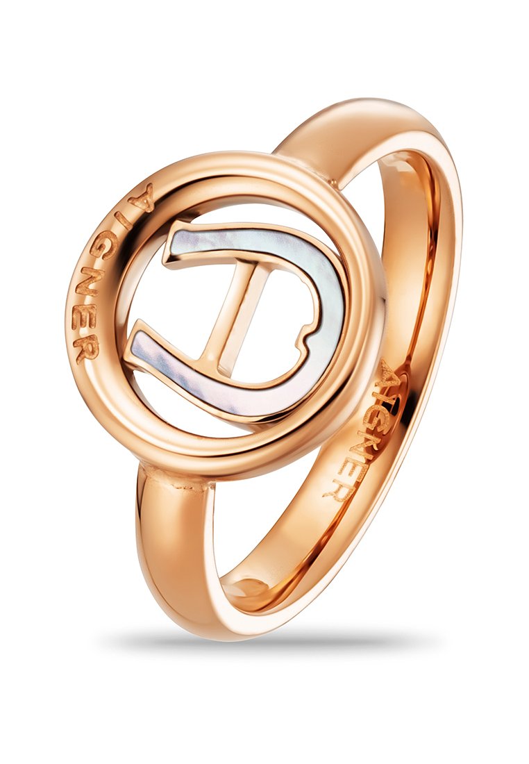 Aigner Logo-Ring aus roségoldfarbenem Metall mit einem kreisförmigen Design. Hervorstehendes "A"-Symbol aus schimmerndem Material. Glatte Textur, polierte Oberfläche.