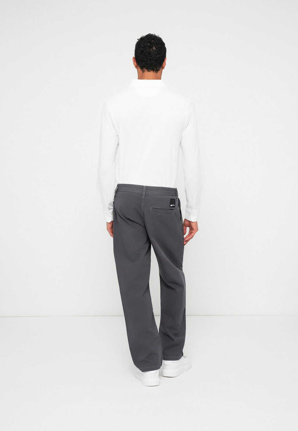RELAXED PANT Media 4