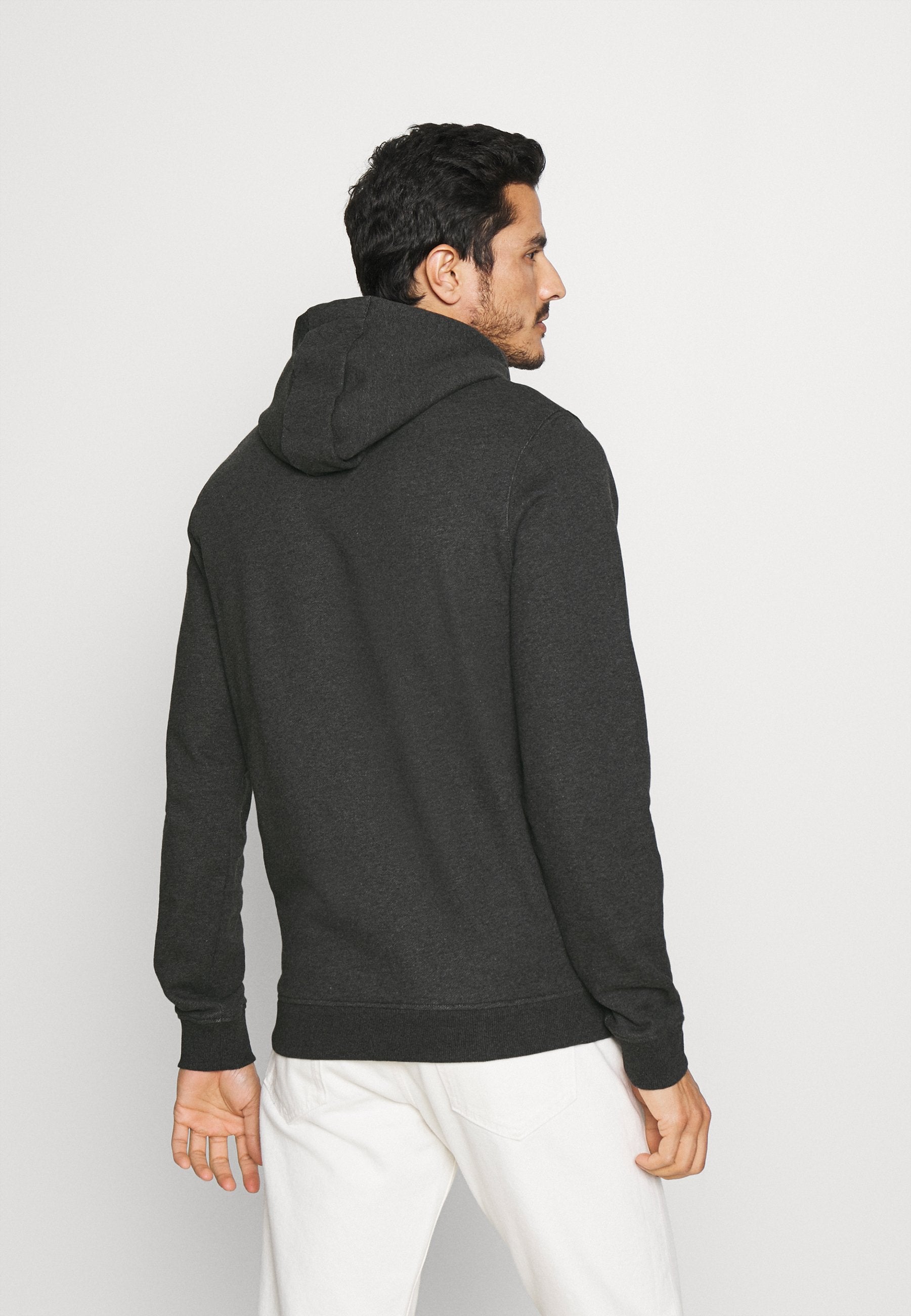 Lyle & Scott