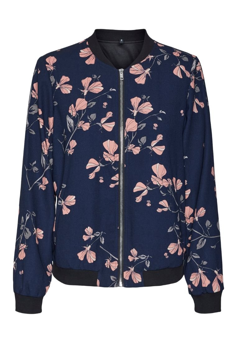 Blumen-Bomberjacke mit marinefarbenem Hintergrund, die pinke Blumenmuster, einen Reißverschluss vorne sowie gerippte Bündchen und Saum aufweist. Weicher Stoff.