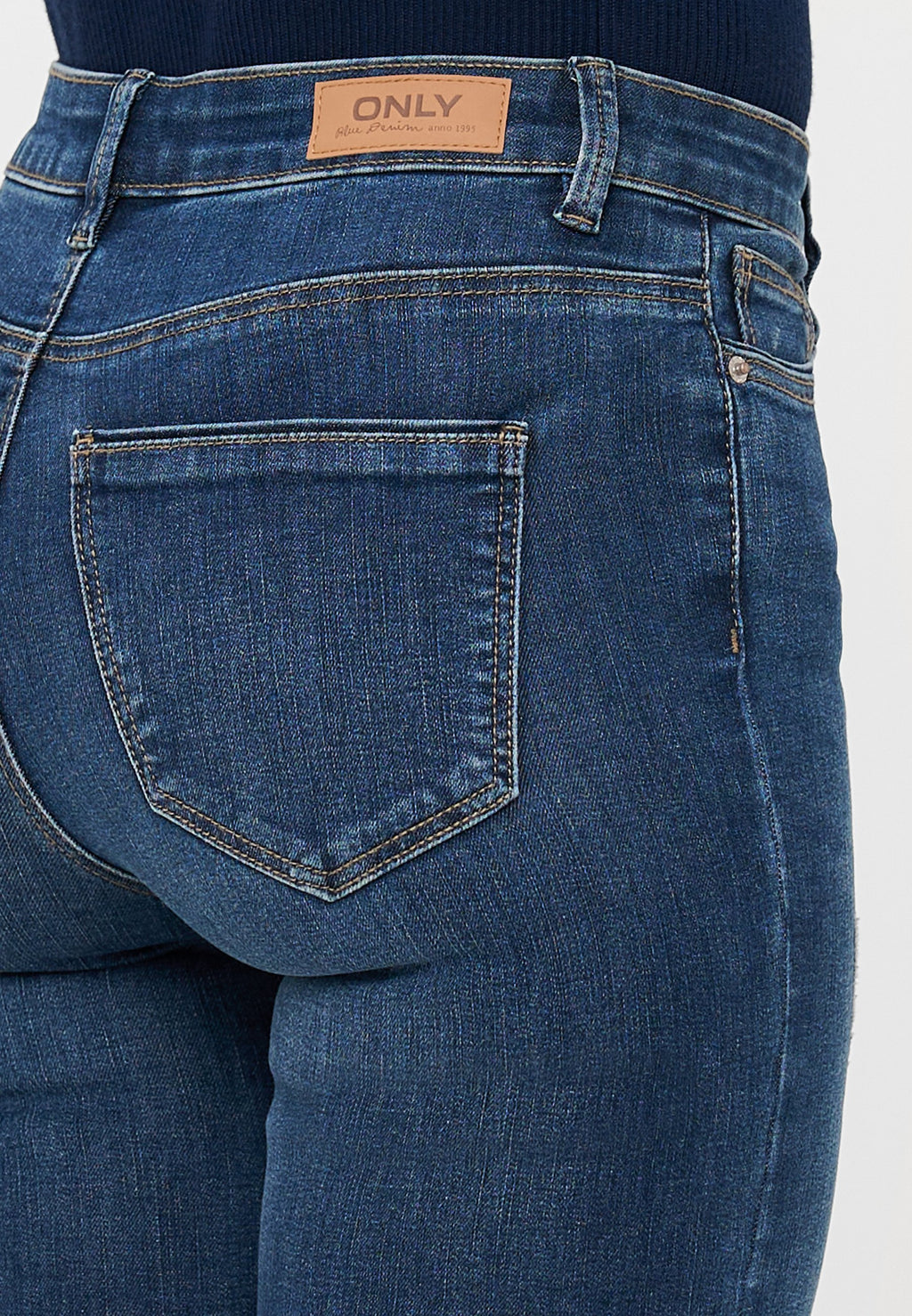 ONLWAUW MID WAIST Media 6
