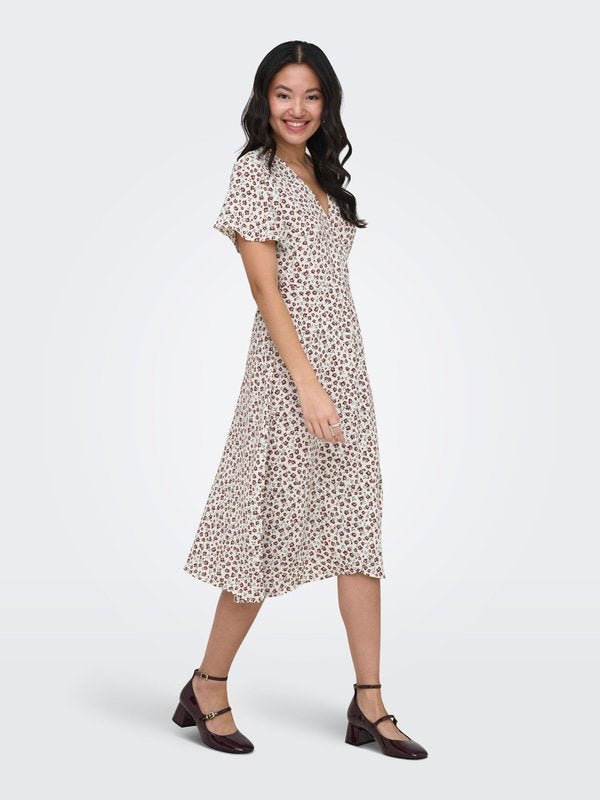 ONLY ONLLUCA Midi - Day dress - cloud dancer