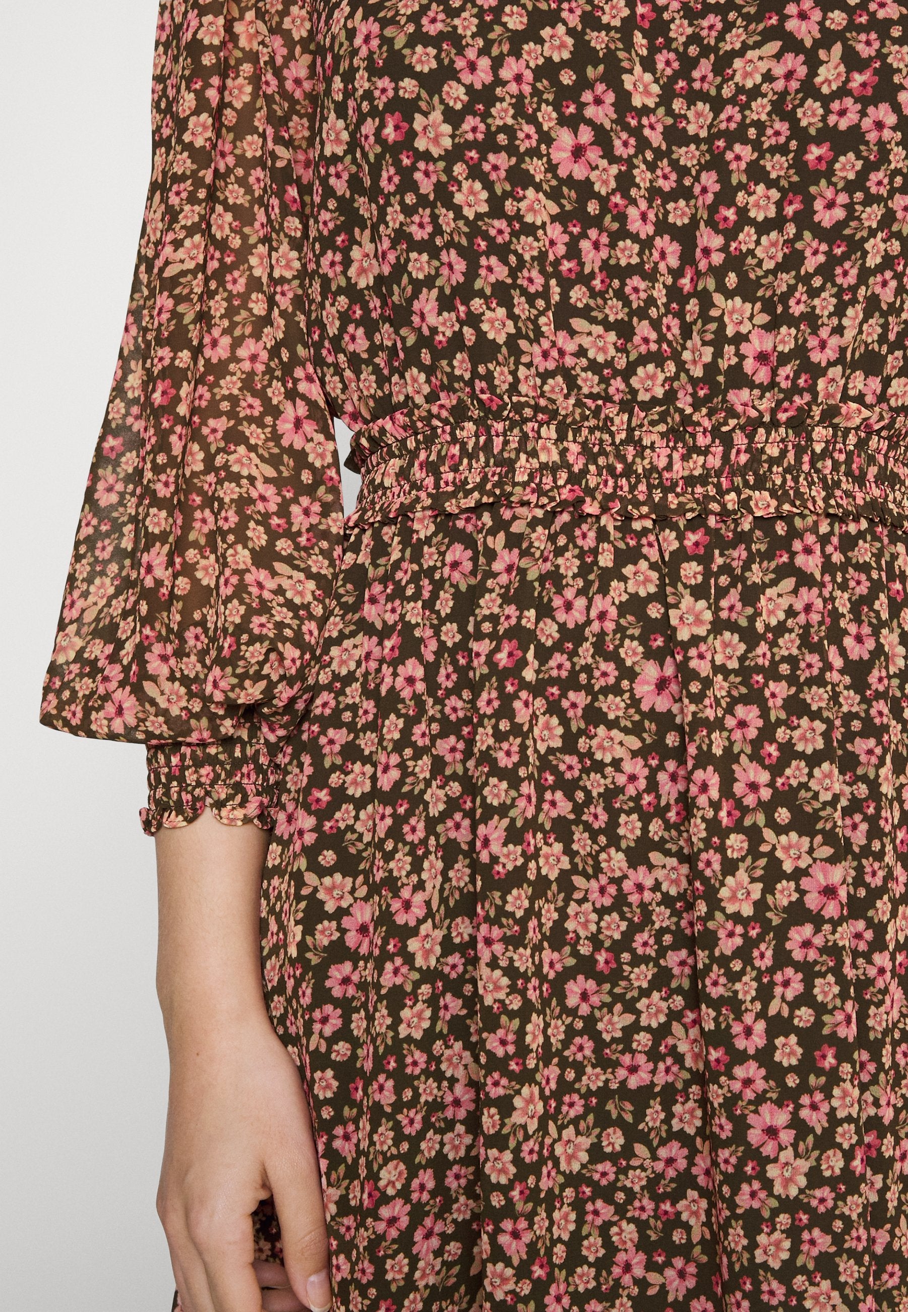Forever New ANASTASIA LONG SLEEVE MIDI DRESS
