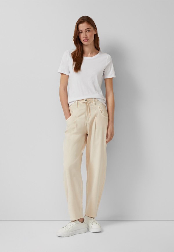 s.Oliver HOSE - Baggy Jeans - beige