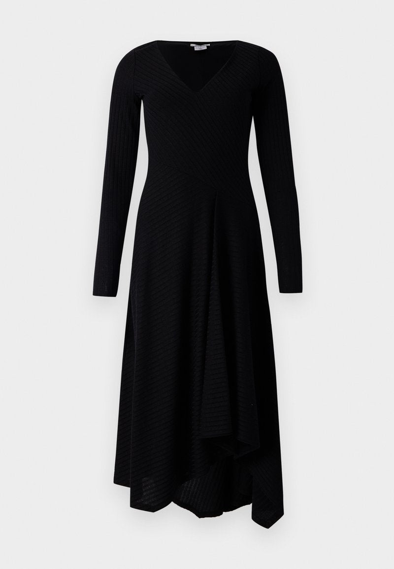 WIDE DRESS Media 1
