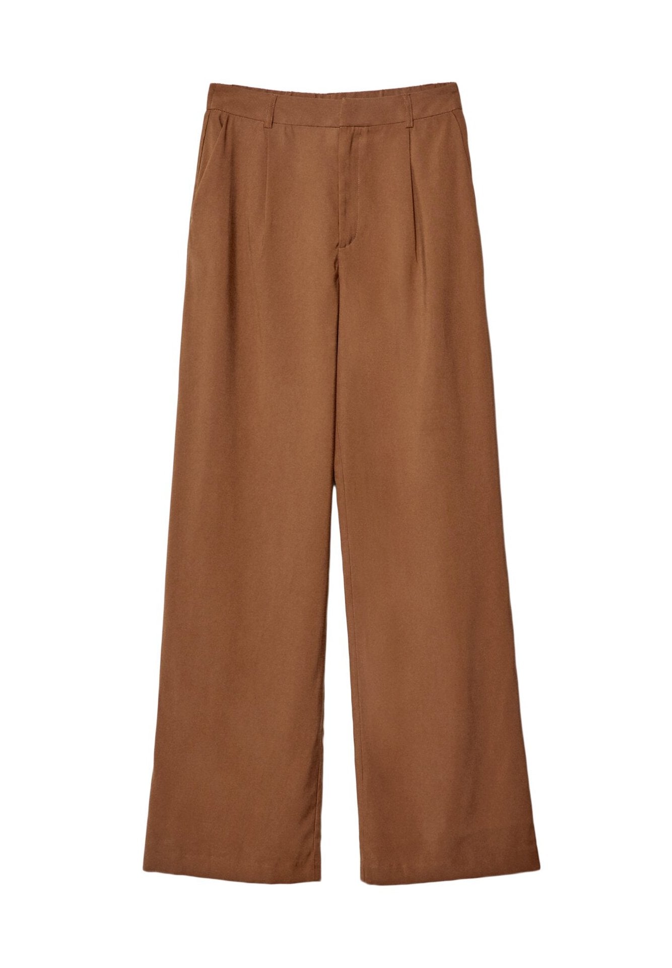 Weite Beinbekleidung aus einem warmen braunen Stoff. Merkmale sind Falten an der Vorderseite und ein taillierter Bund ohne sichtbare Taschen.