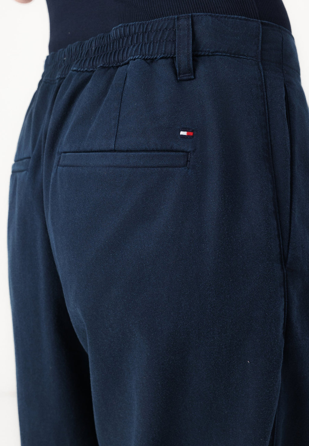 PULL ON Media 6