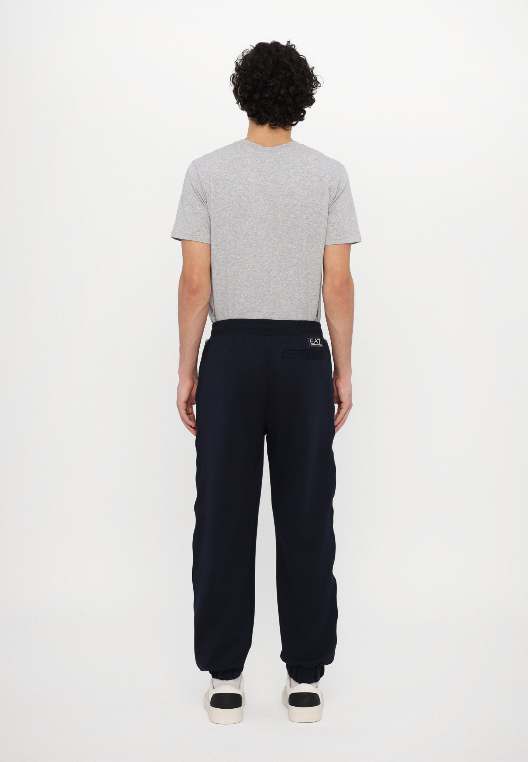 TROUSER Media 4
