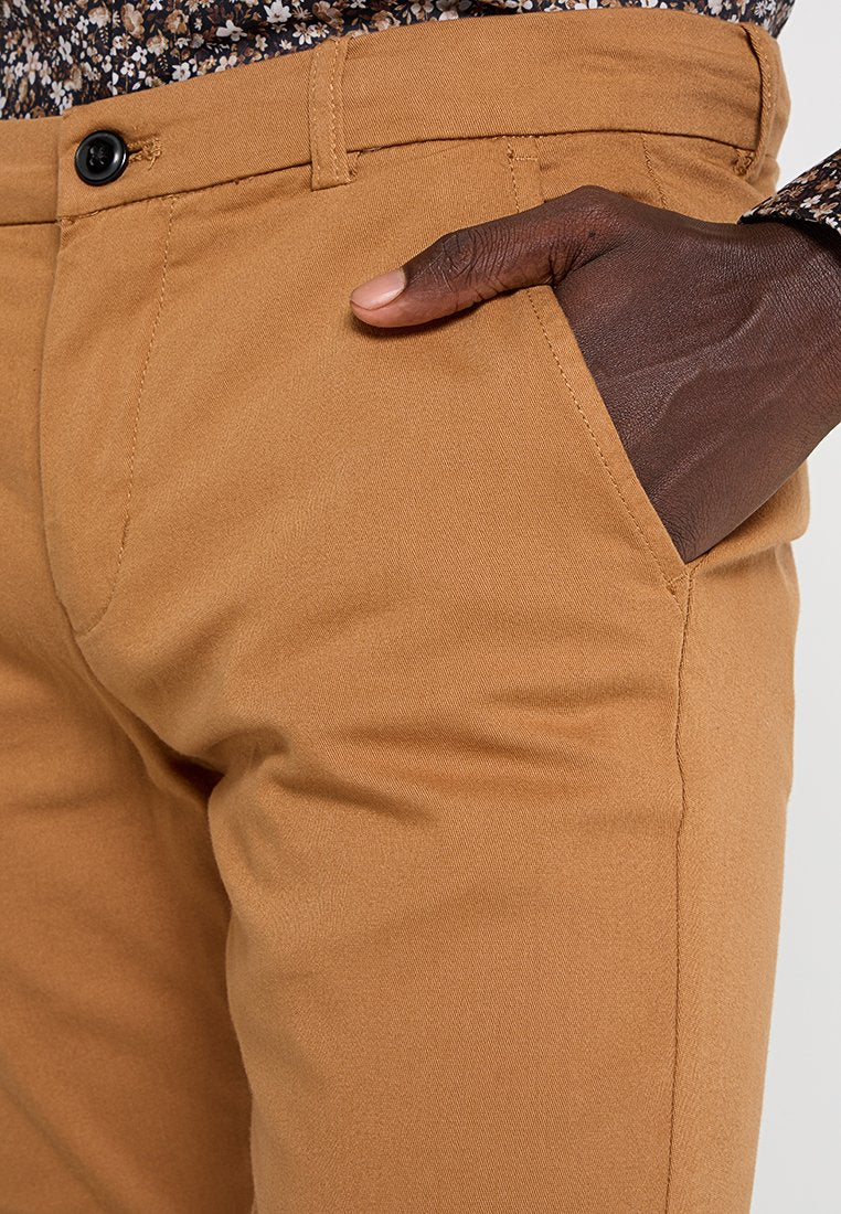 Lindbergh Chino Media 5