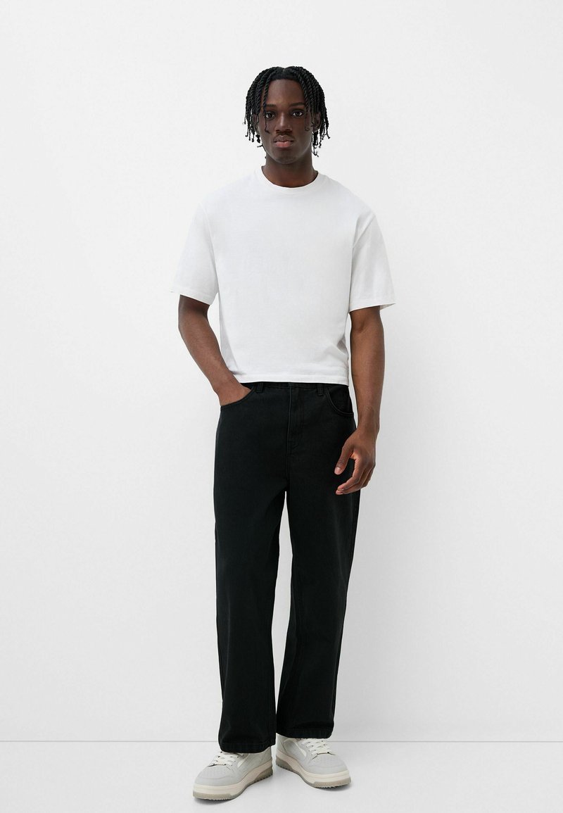 Bershka Jeans Relaxed Fit Media 1