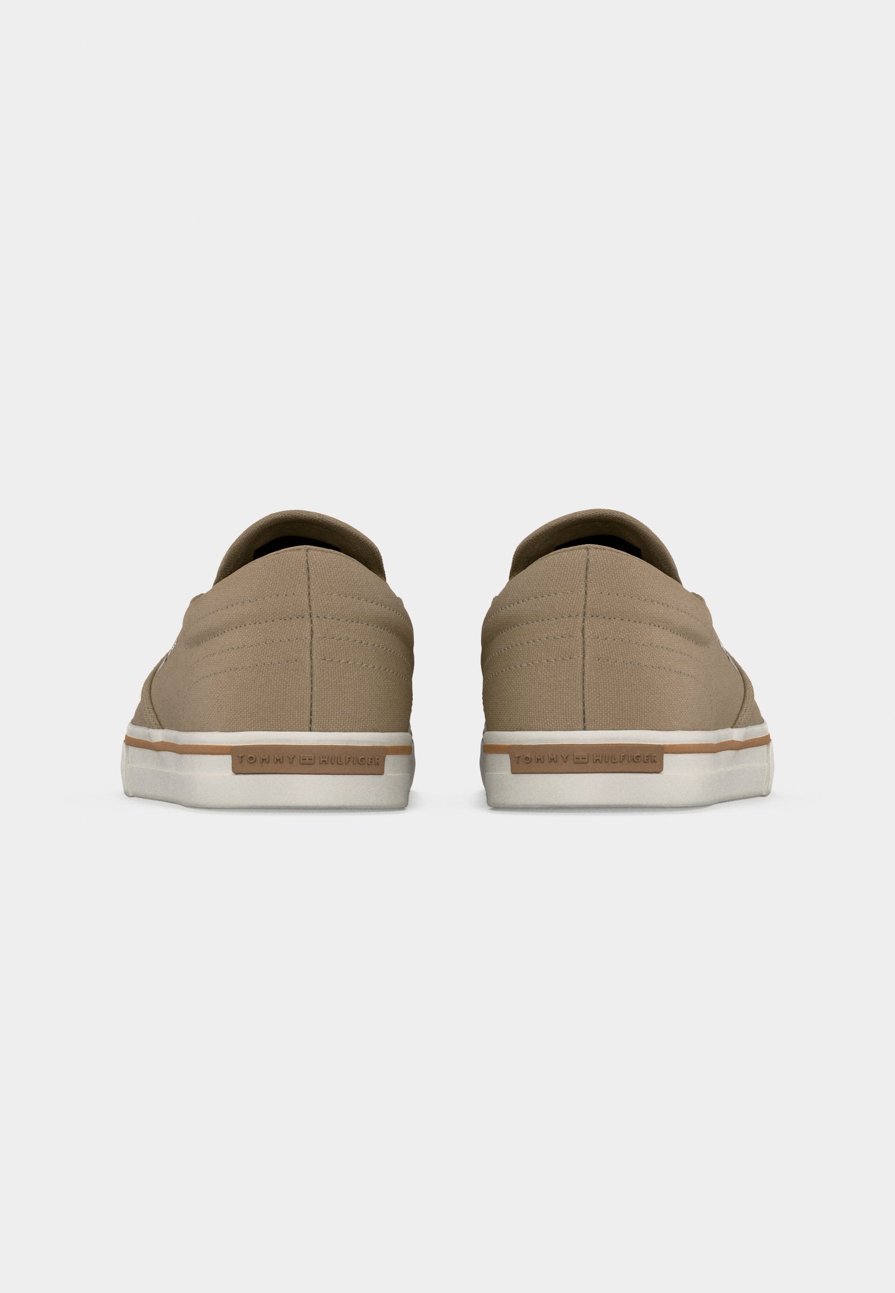 CANVAS SLIP-ON TRAINERS Media 4