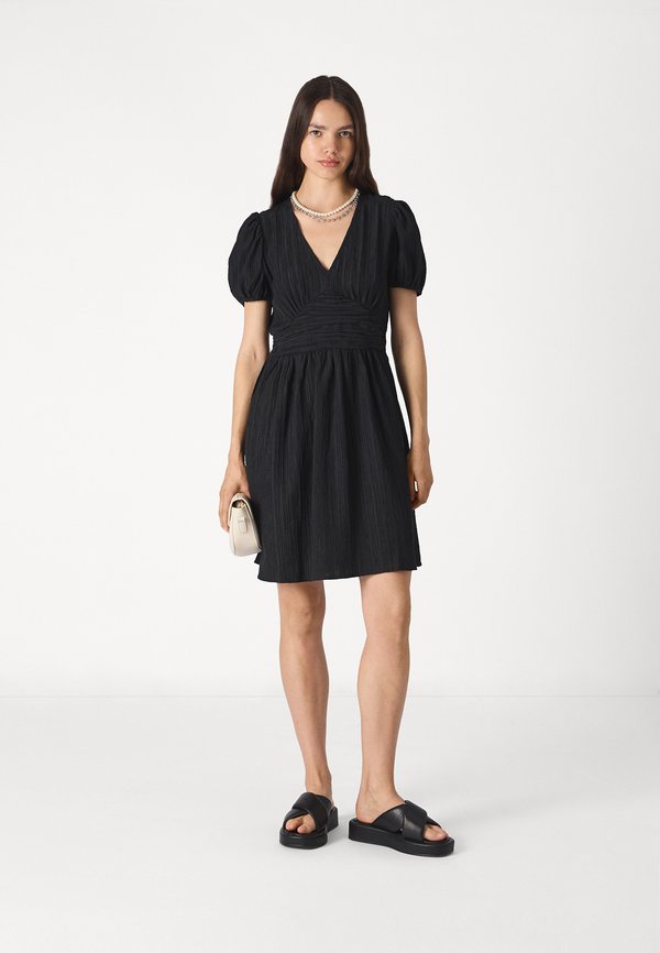 Vero Moda VMANDREA V-NECK SHORT DRESS