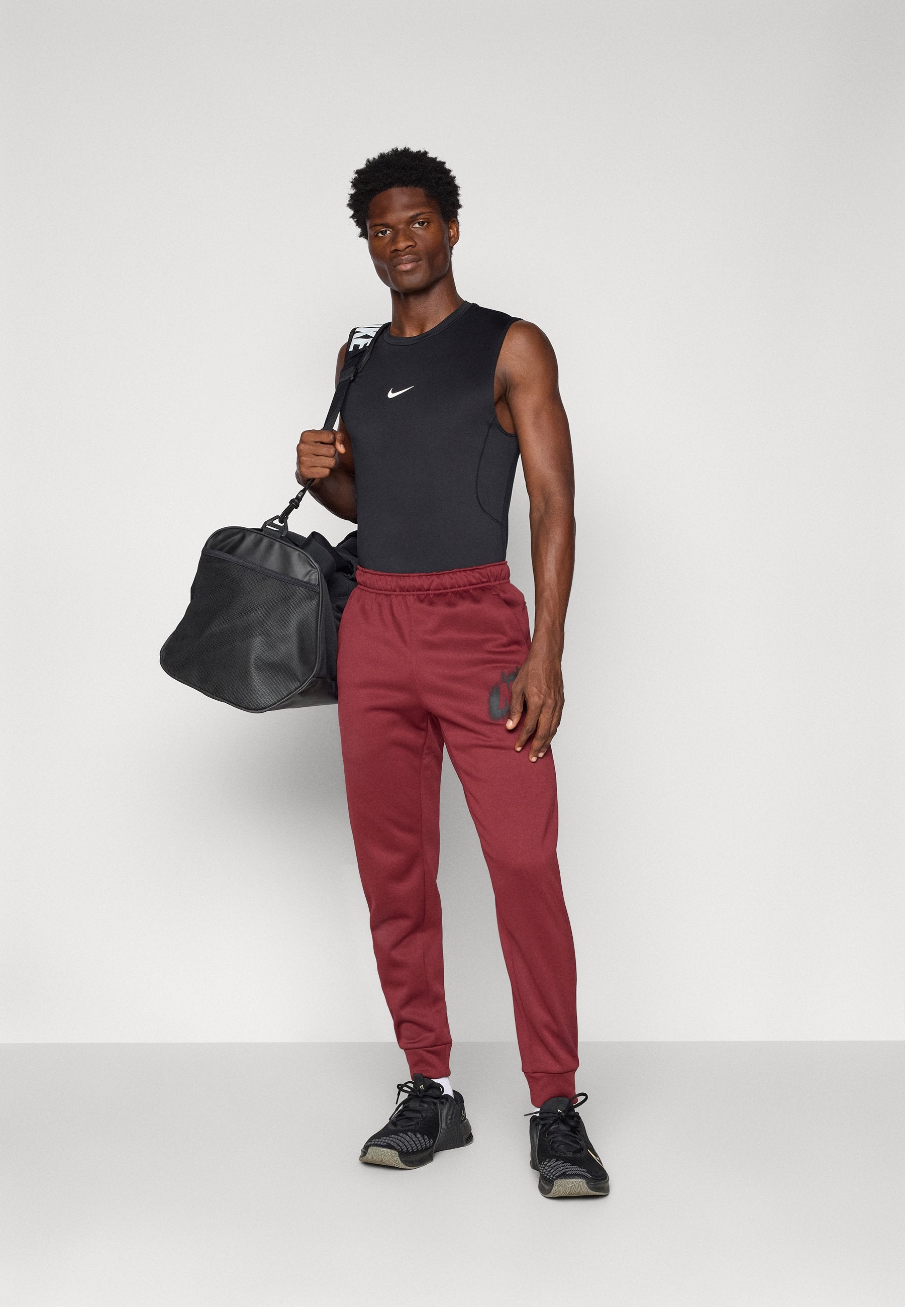 Nike Performance JOGGER