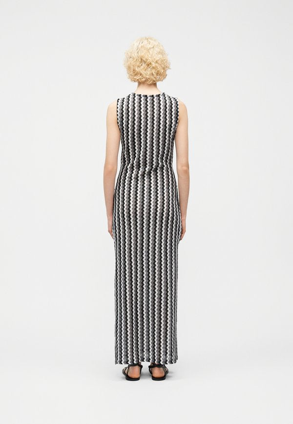ONLY ONLBAILEY ZIGZAG DRESS