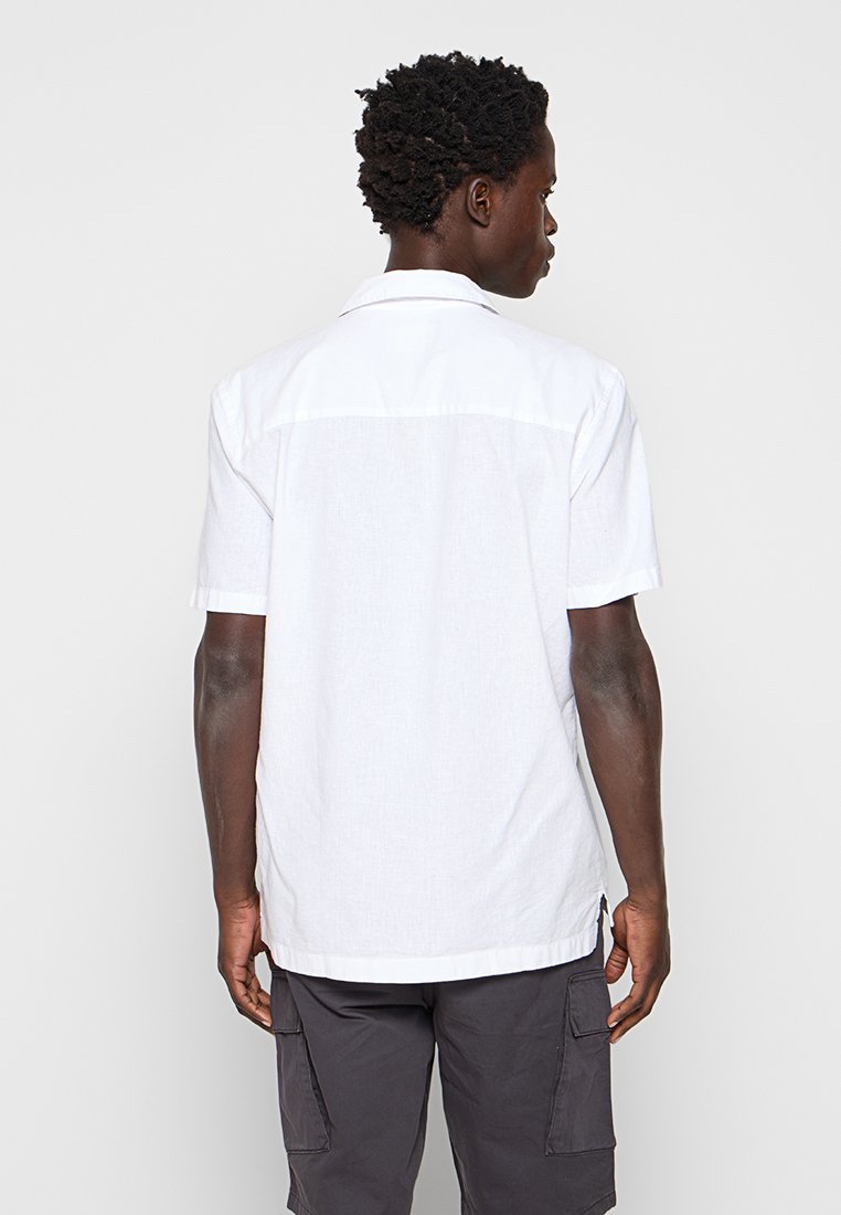 Lyle & Scott RELAXED FIT