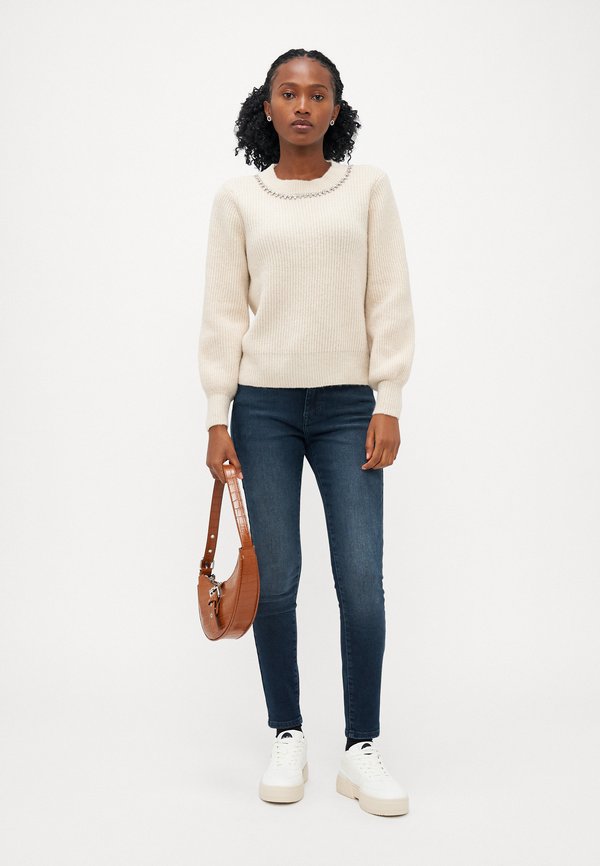 ONLY Petite ONLGAIDA LIFE O NECK