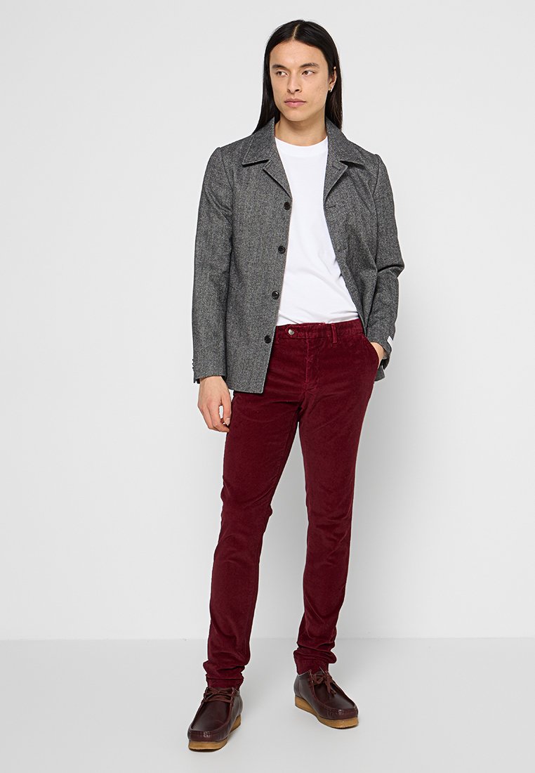 Hackett London
