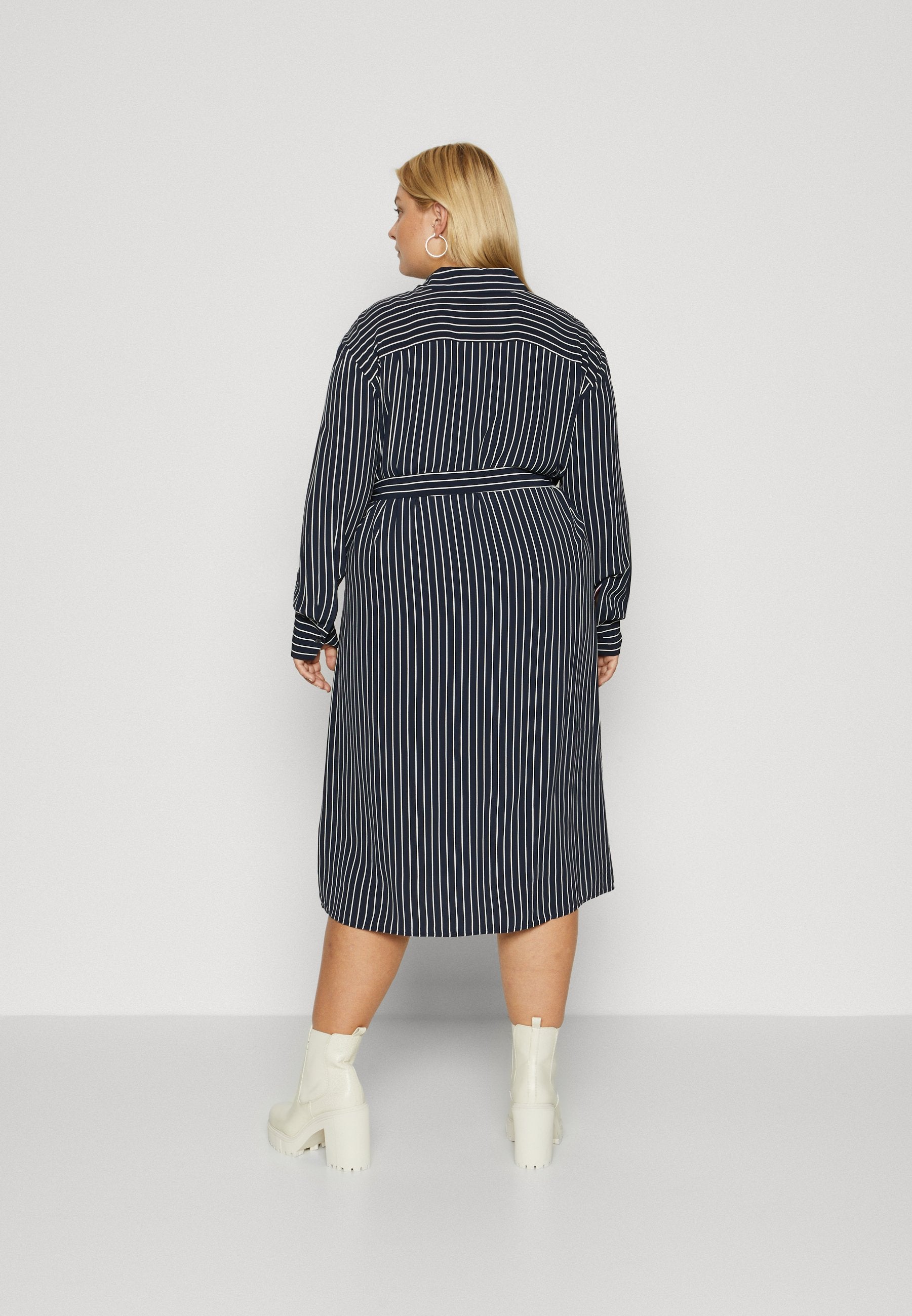 MIDI DRESS Media 4