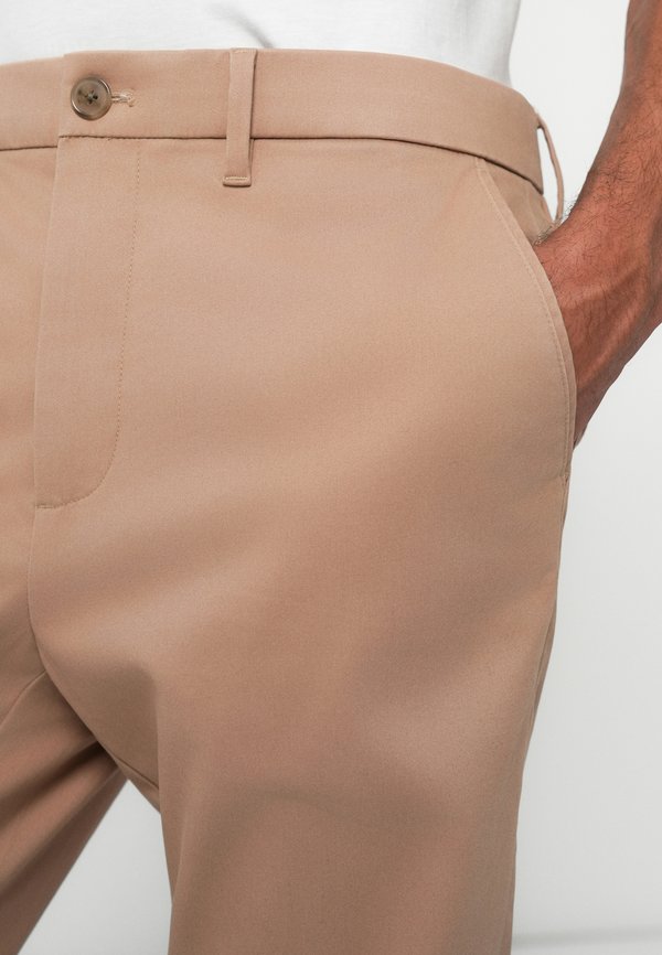 Calvin Klein SLIM TAPERED