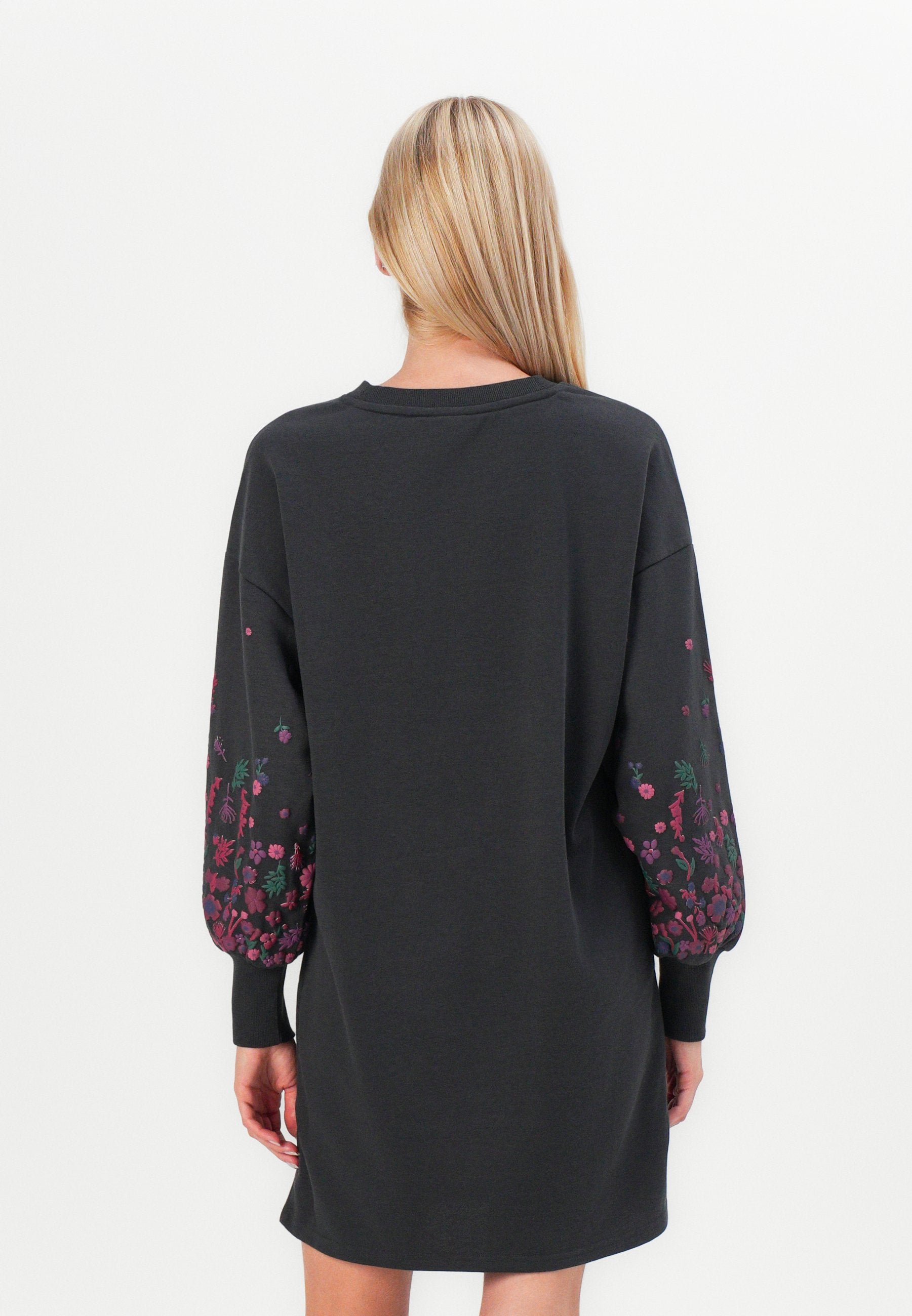 ONLBROOKE FLOWER DRESS Media 4
