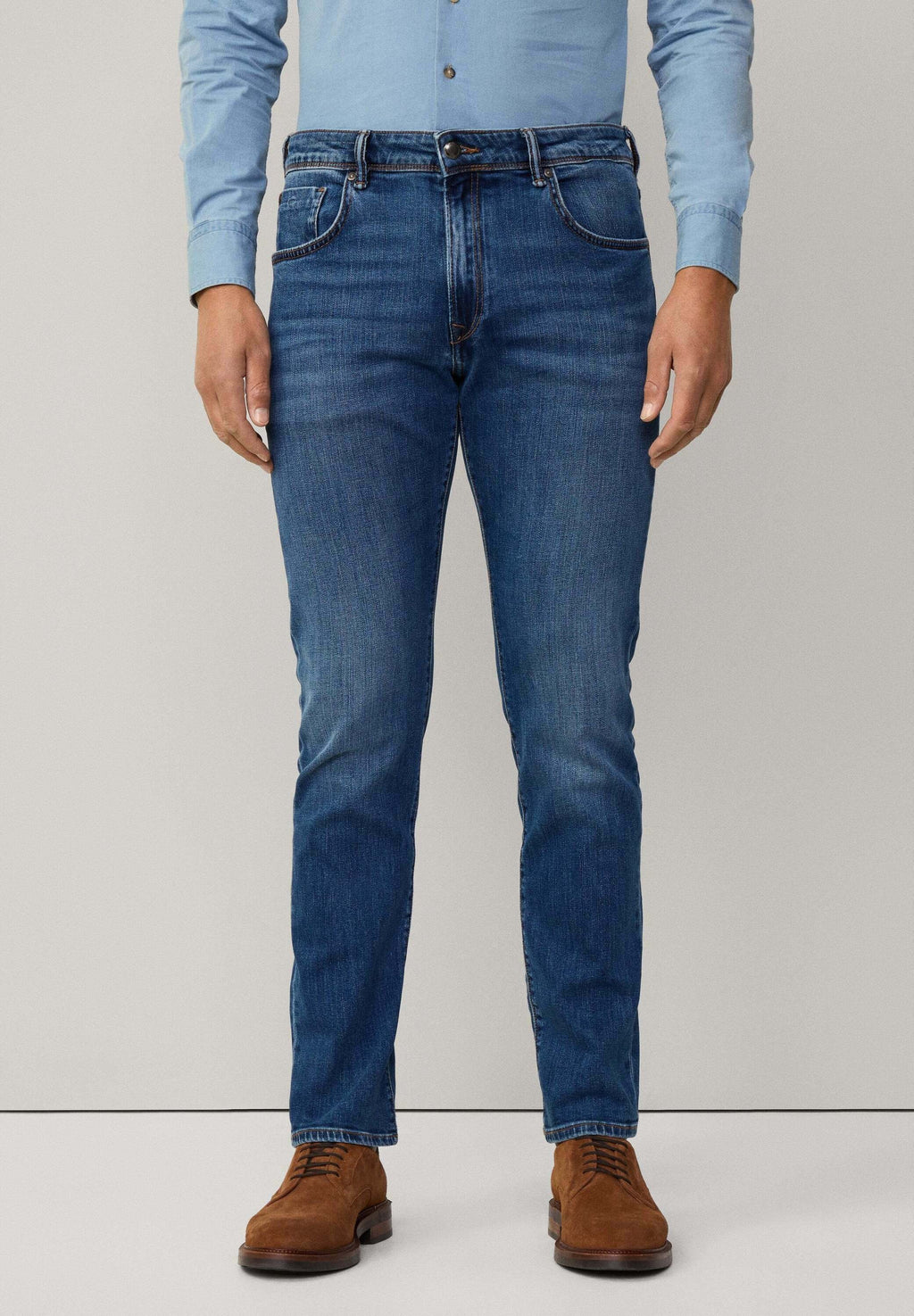 Hackett London