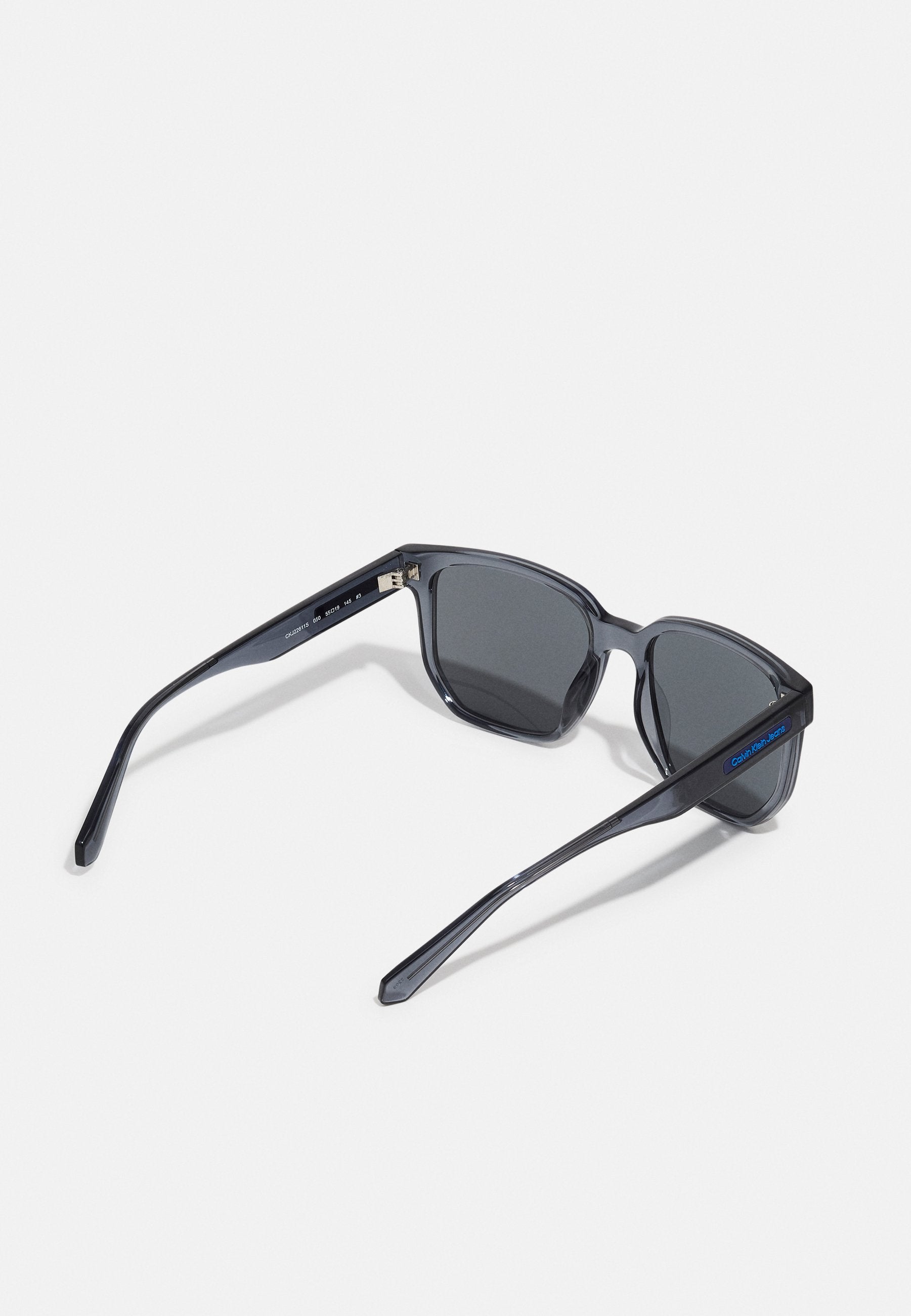 Calvin Klein Jeans Sonnenbrille Media 2