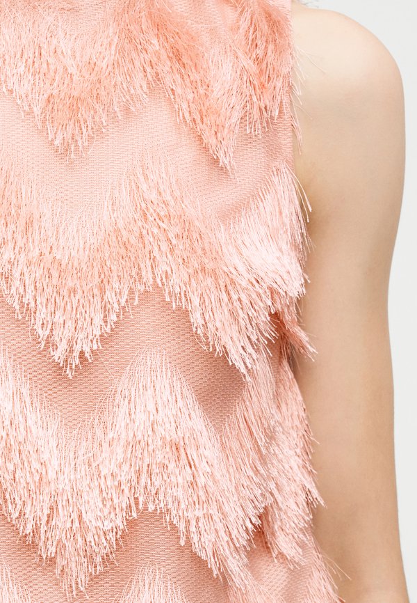 DESIGNERS REMIX LOTUS