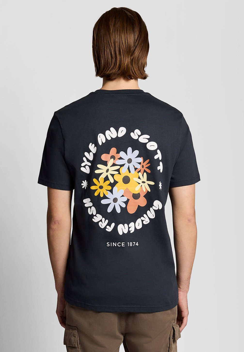 Lyle & Scott  NATURE GRAPHIC