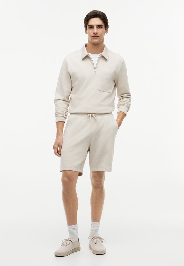Tommy Hilfiger ESSENTIAL