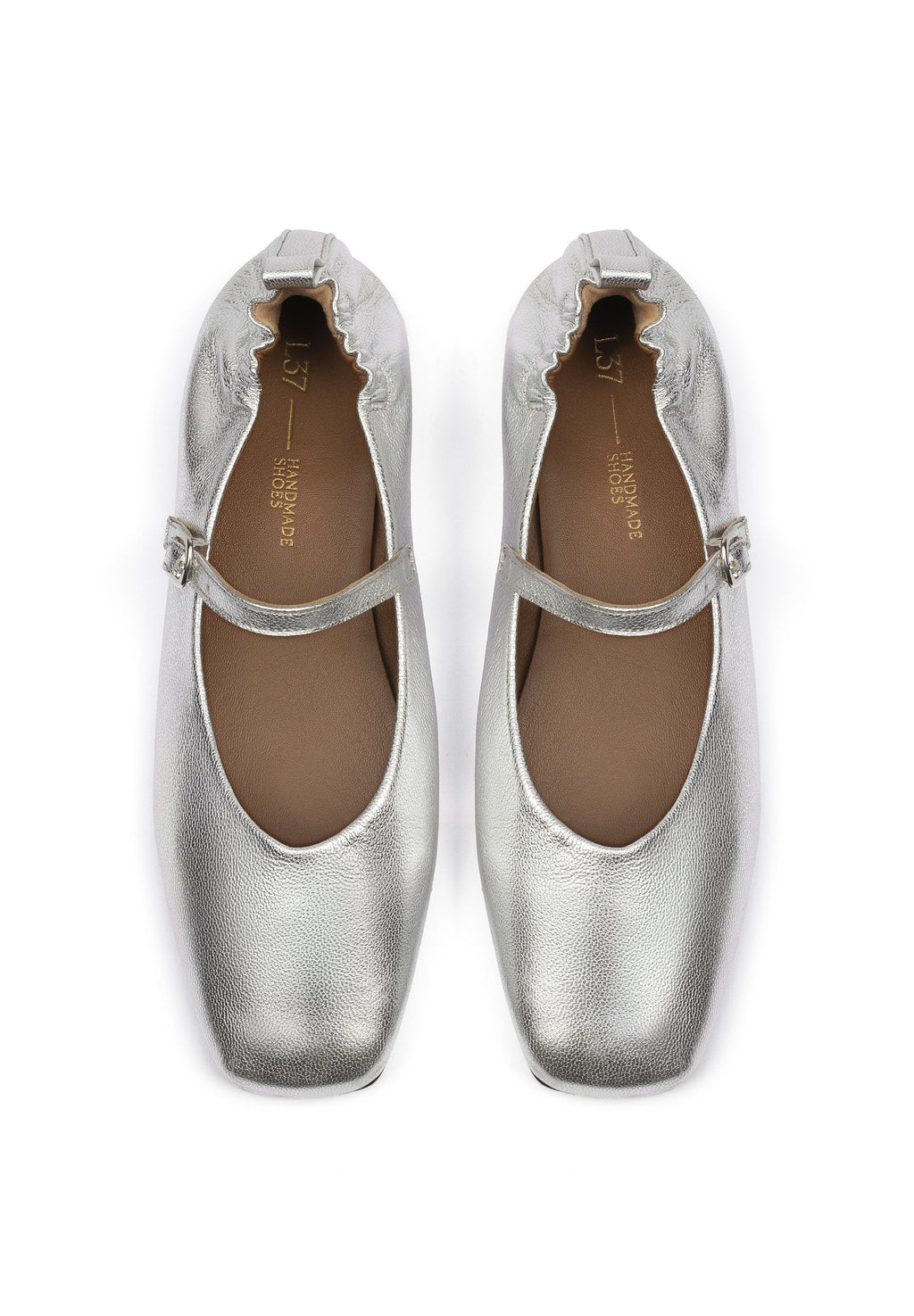L37 LUXE STRIDES