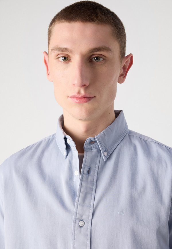 Calvin Klein GARMENT DYED SHIRT