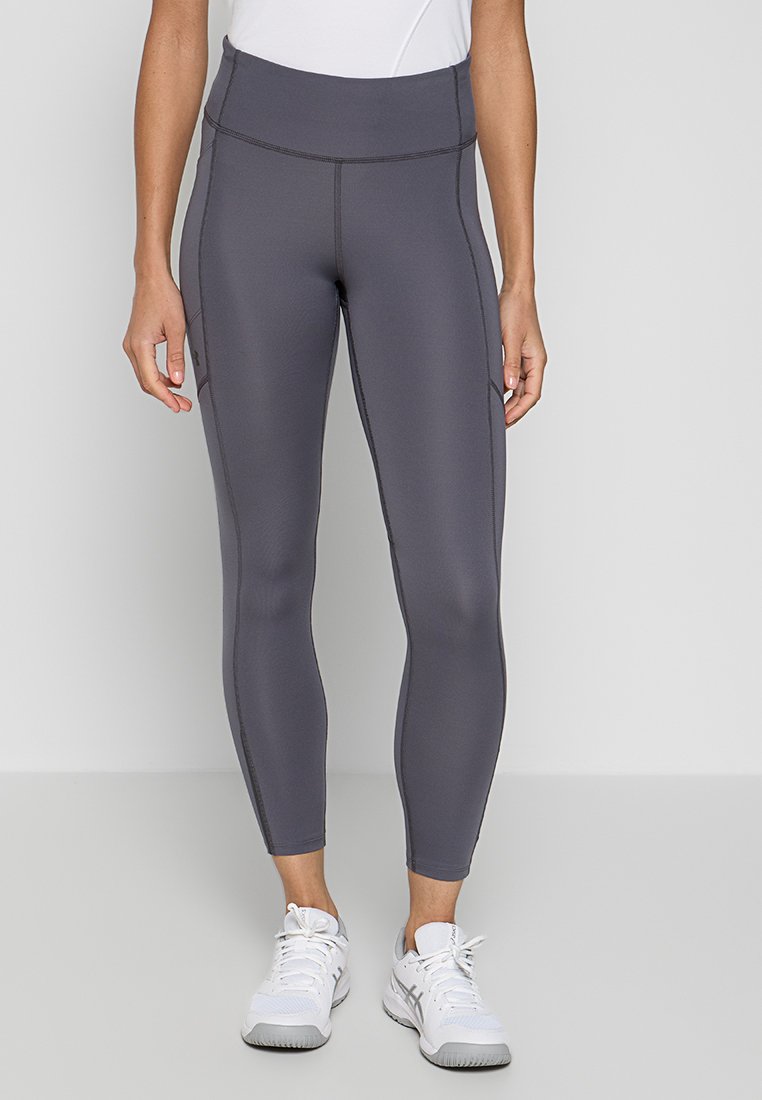 Under Armour LAUNCH