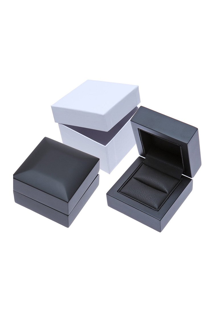 DIAMANT L'ÉTERNEL