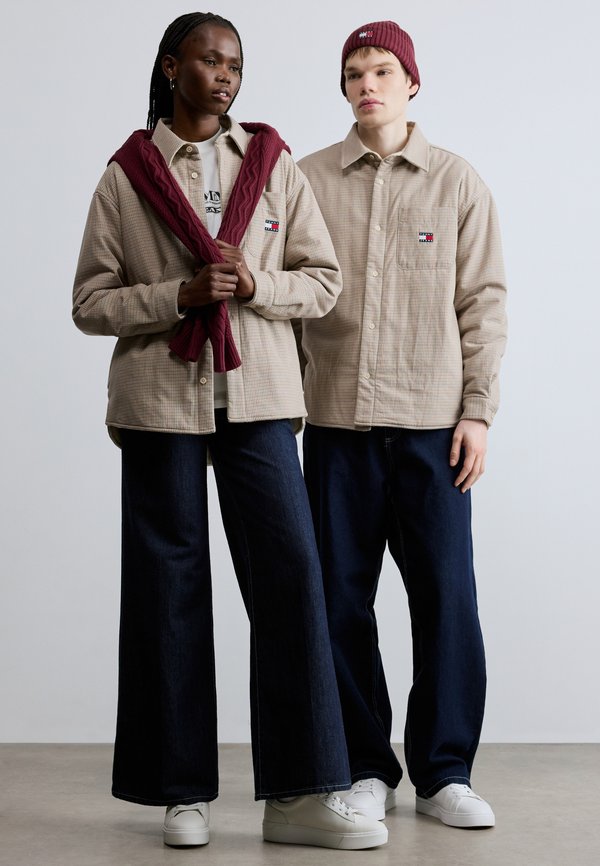 Tommy Jeans OVERSIZED FIT REVERSIBLE OVERSHIRT