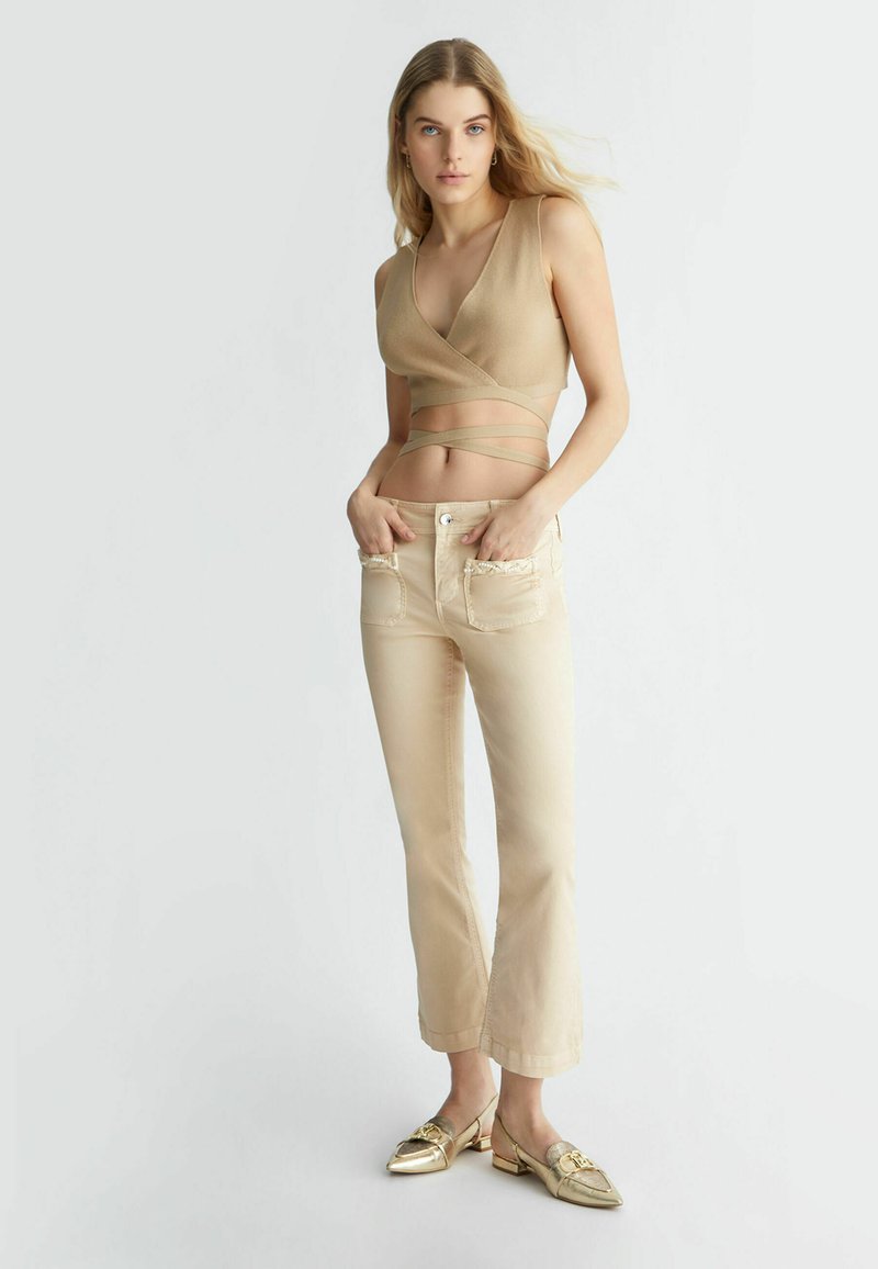 CROPPED  Media 1