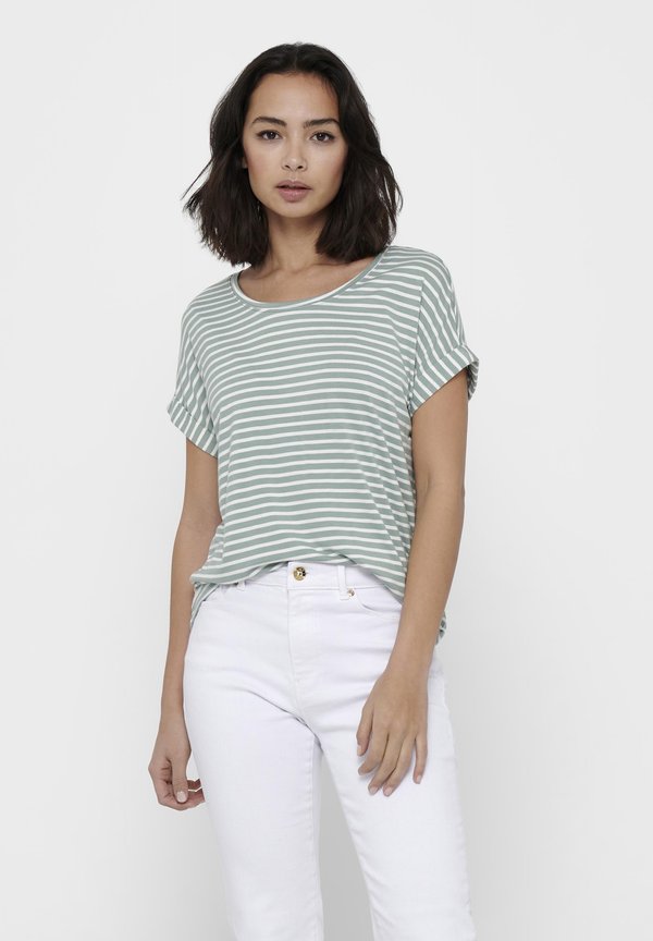 ONLY ONLMOSTER STRIPE S/S O-NECK  - Print T-shirt - jadeite/cloud dancer