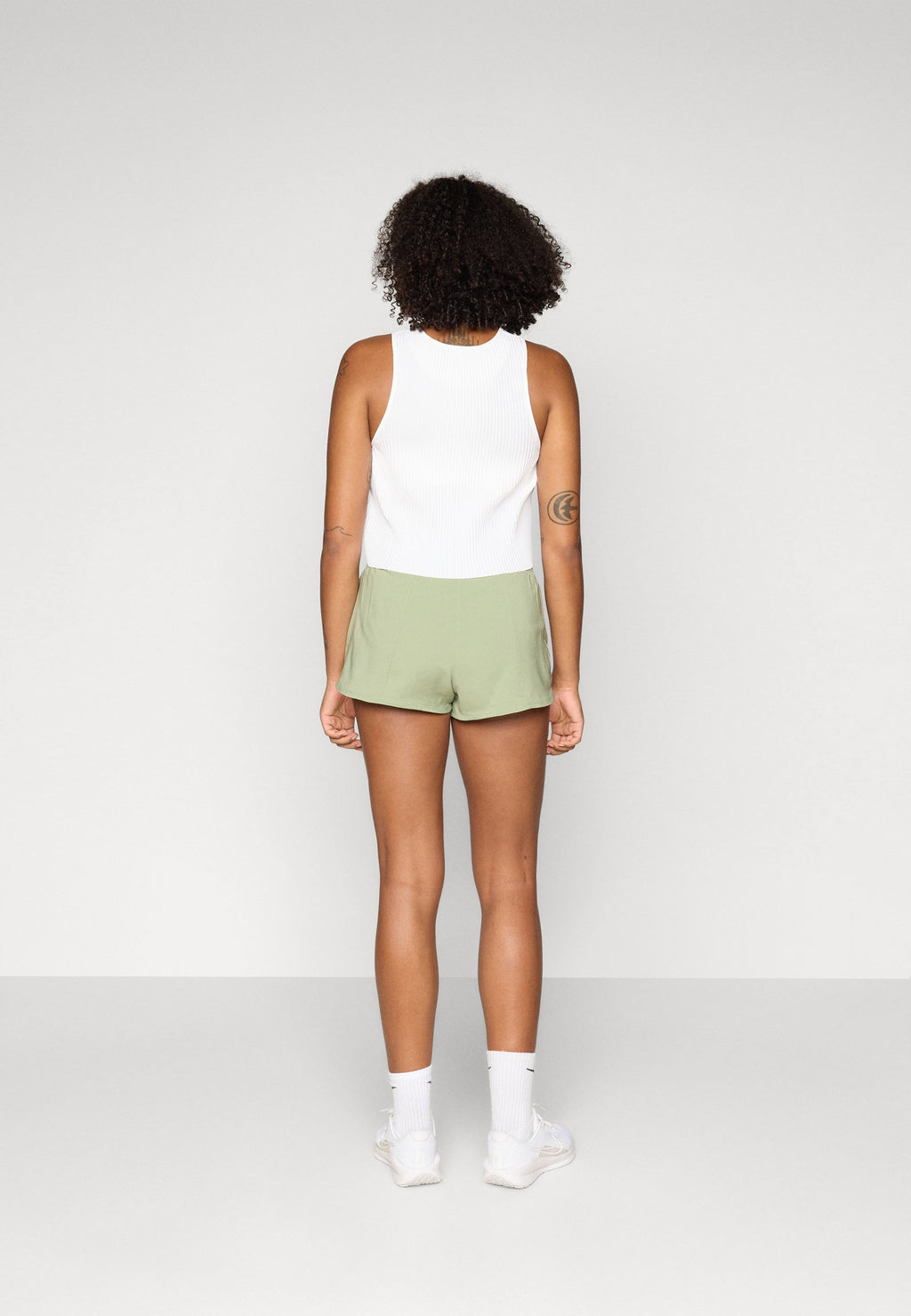 Nike Performance ONE