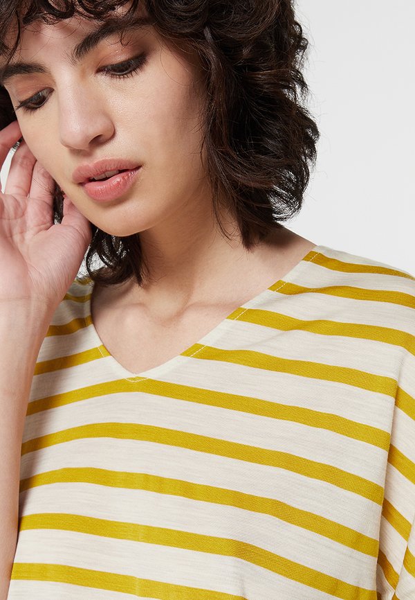 icebreaker MERINO DRAYDEN REVERSIBLE STRIPE