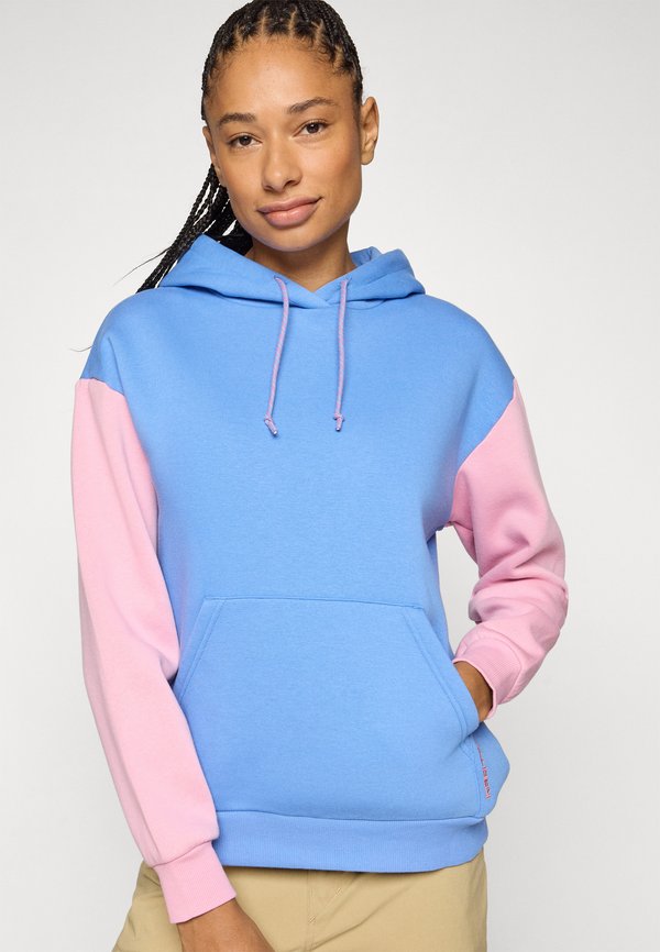 Kari Traa ANELIE HOOD