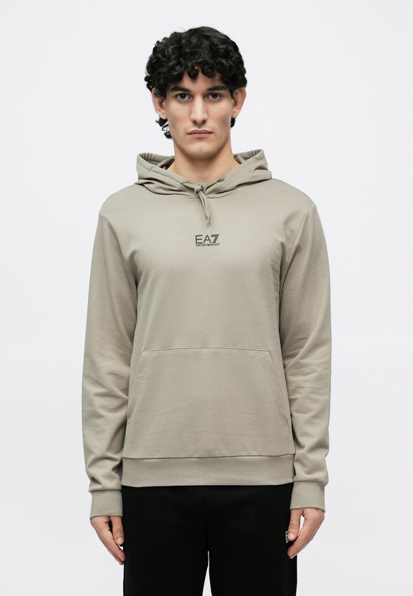 EA7 Emporio Armani TRAIN CORE