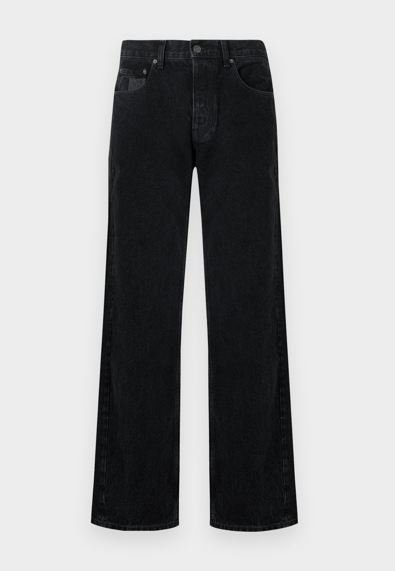 Schwarze Jeans aus Denim mit weitem Bein und klassischem Fünf-Taschen-Design, versehen mit einer Knopfverschlus und dezentem, ausgewaschenem Look.