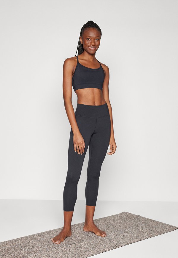 New Balance NB ESSENTIAL YOGA BRA